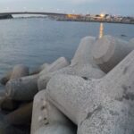 二見港東防波堤